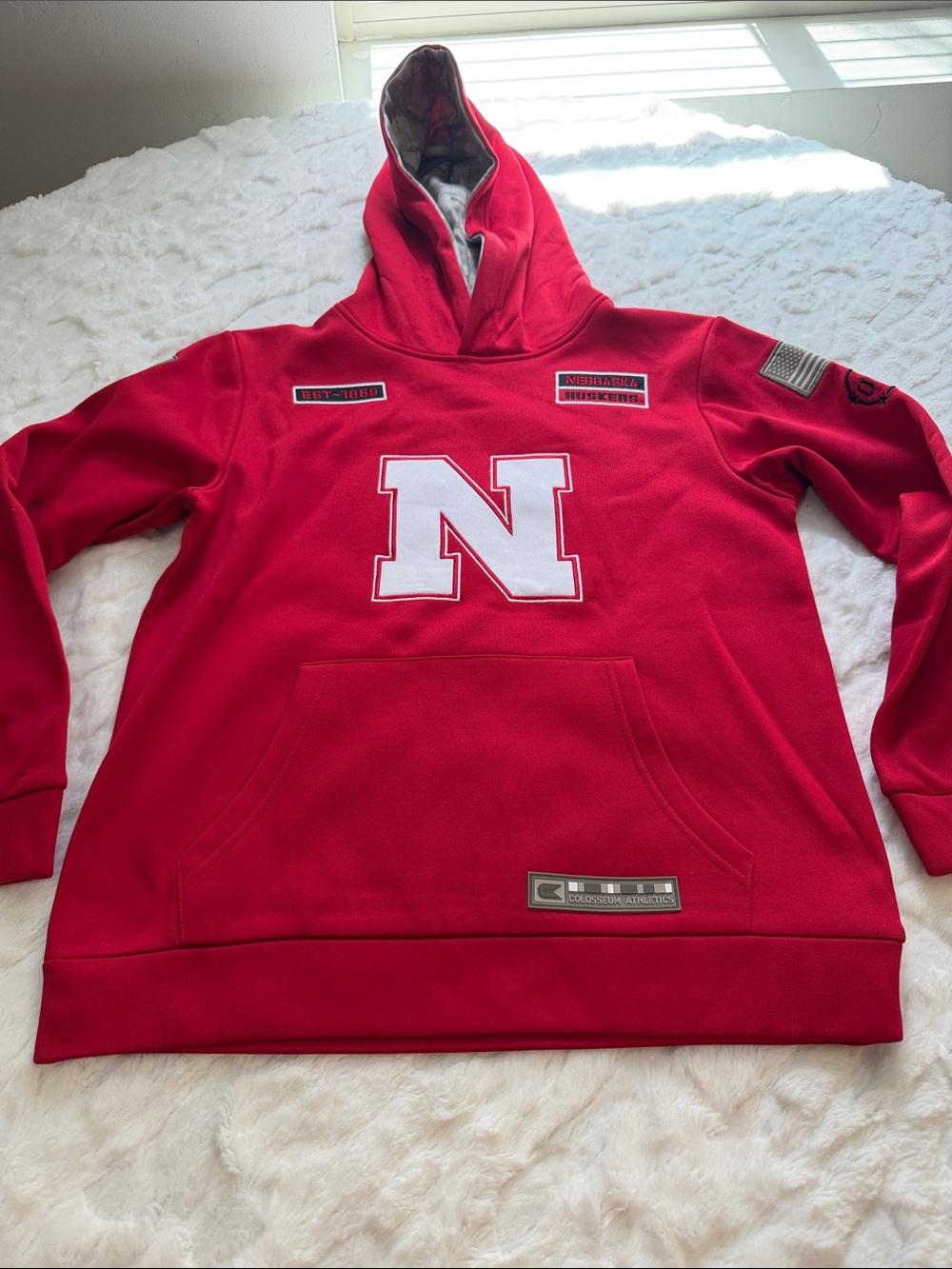 Nebraska Huskers  Youth Red Pullover Hoodie - Collegiate Logo Size M(12/14)